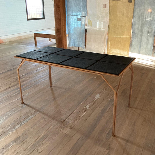 Geoponika Pane Table