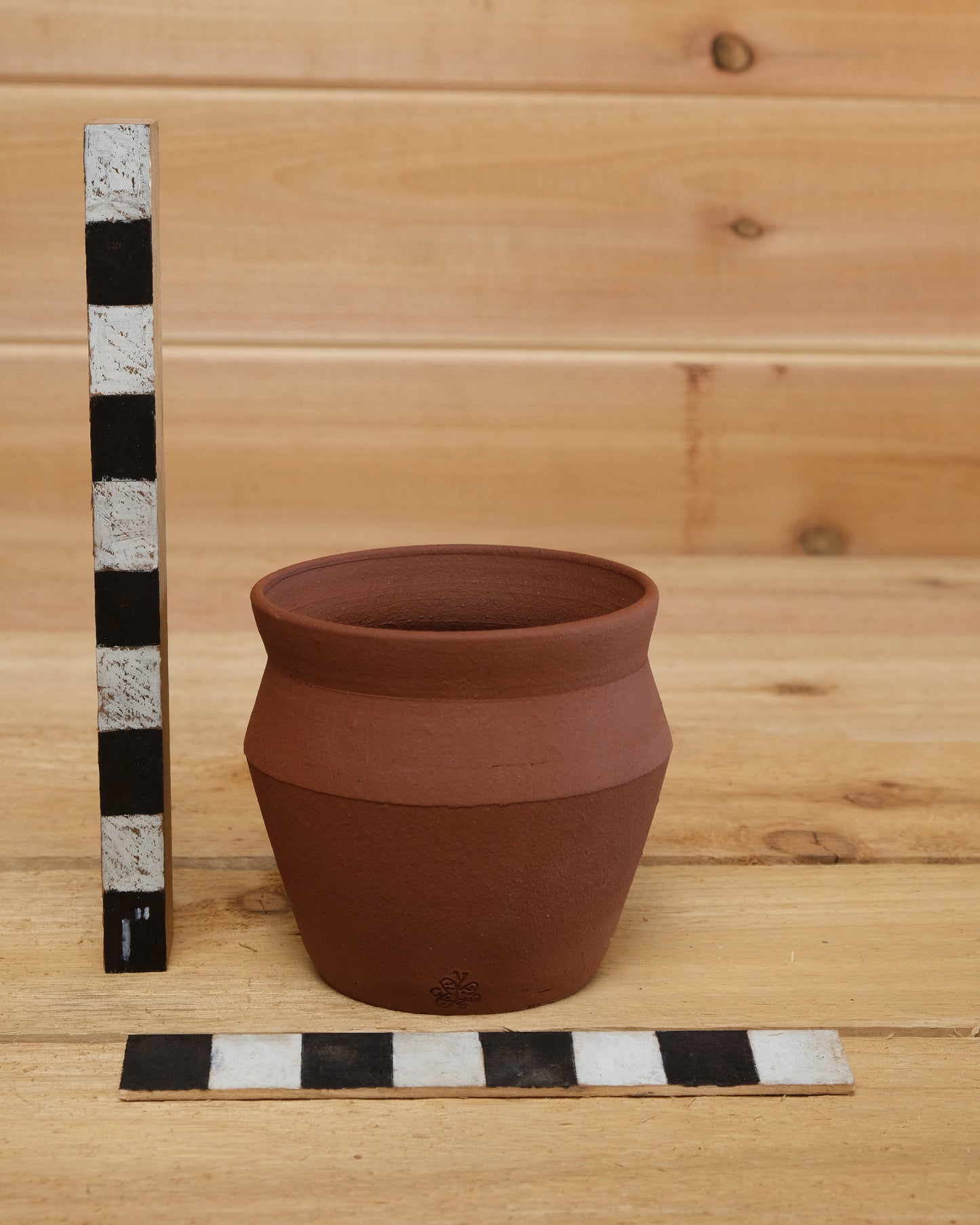 Small Angular Urn