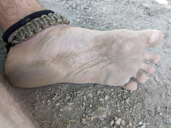Barefoot Rockhounds of the Eastern Sierras