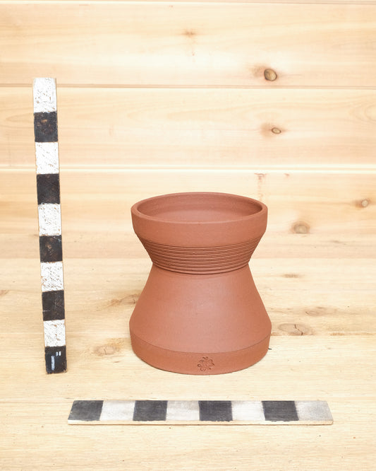 Ribbed Hourglass