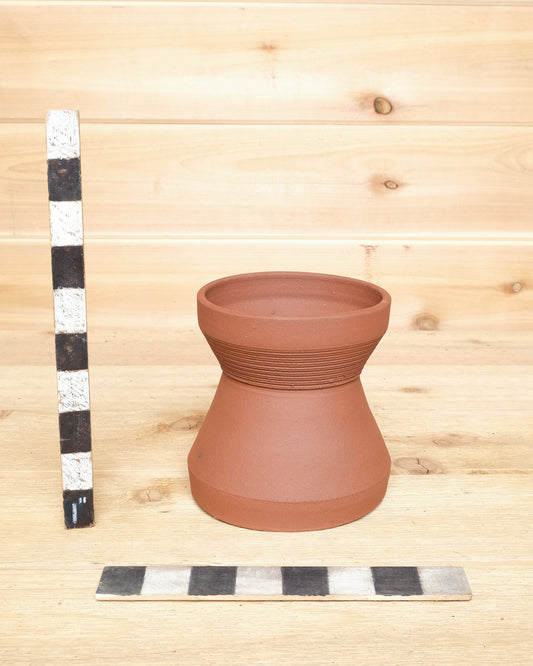 Ribbed Hourglass